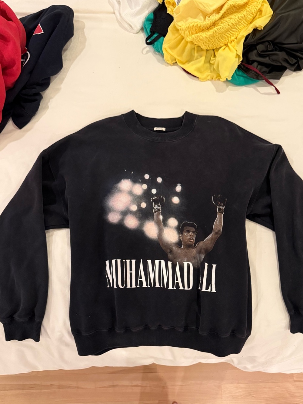 Abercrombie & Fitch Black/grey Muhammad Ali Graphic Crewneck